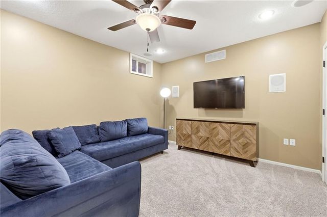 2210 NE 109th Terrace, Kansas City, MO 64155