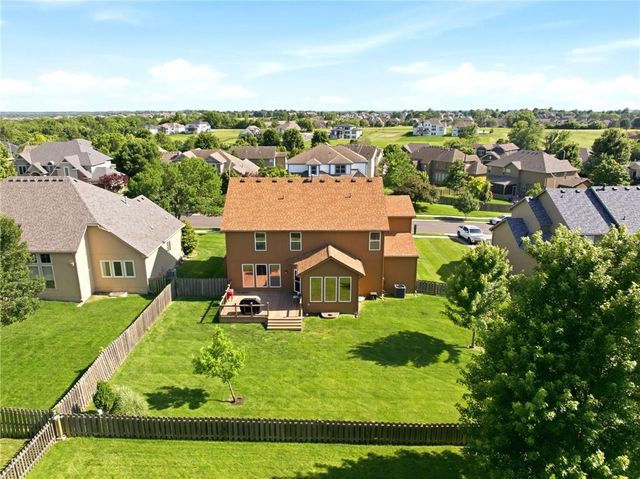 2210 NE 109th Terrace, Kansas City, MO 64155