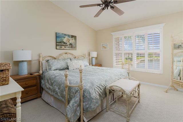 2650 Creek LN 202, Naples, FL 34119