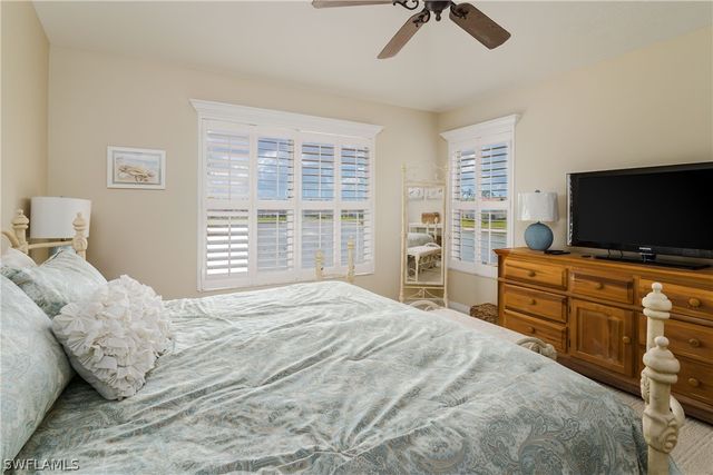 2650 Creek LN 202, Naples, FL 34119