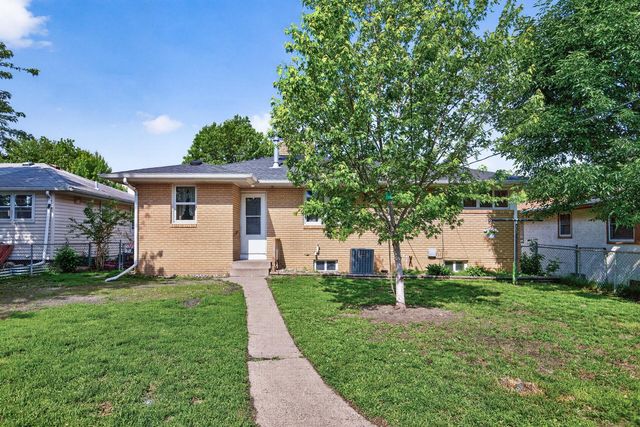 4324 Queen Avenue N, Minneapolis, MN 55412