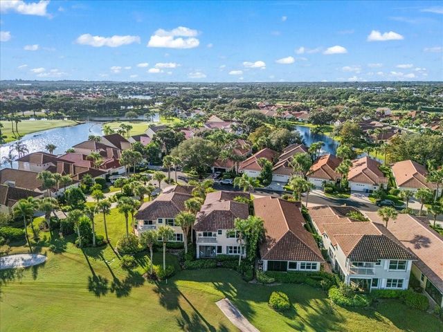 1725 Victoria Cir, Vero Beach, FL 32967