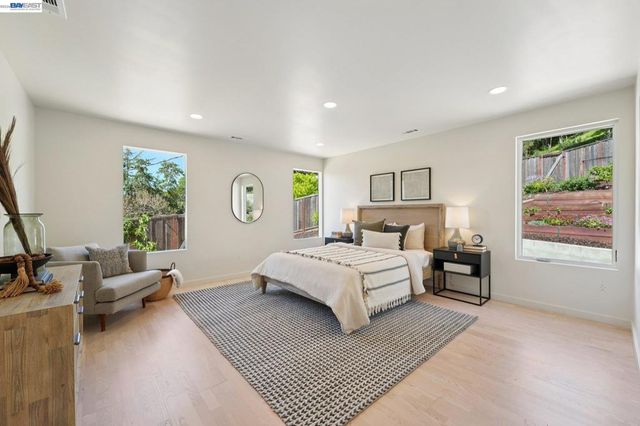 257 Orchard Rd, Orinda, CA 94563