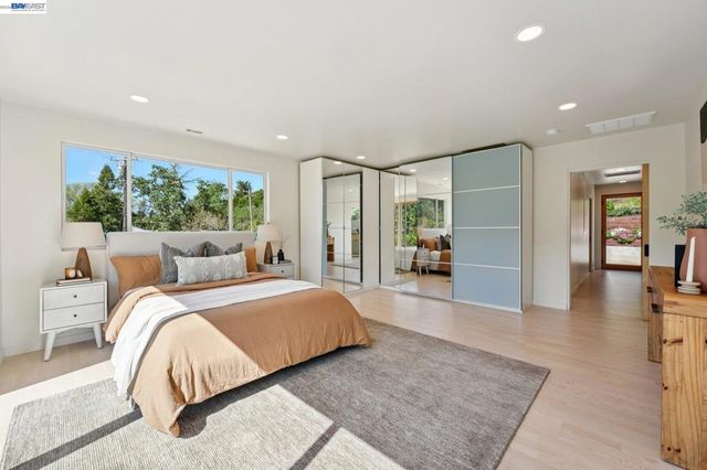 257 Orchard Rd, Orinda, CA 94563