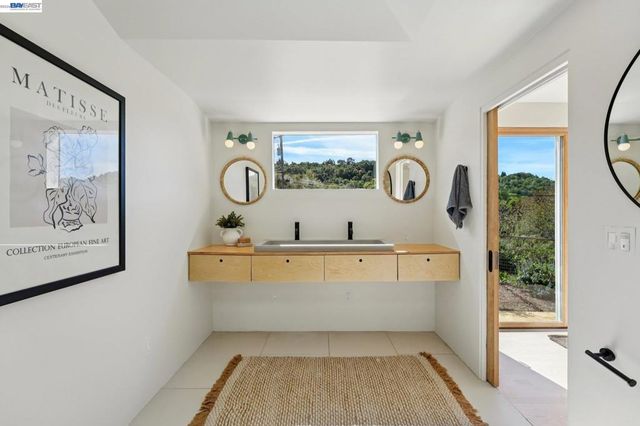 257 Orchard Rd, Orinda, CA 94563