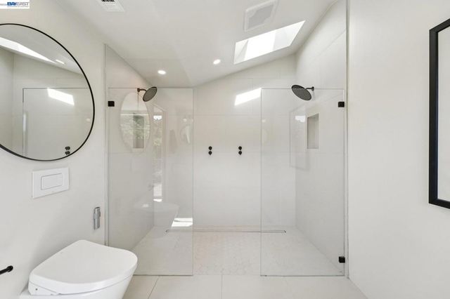 257 Orchard Rd, Orinda, CA 94563