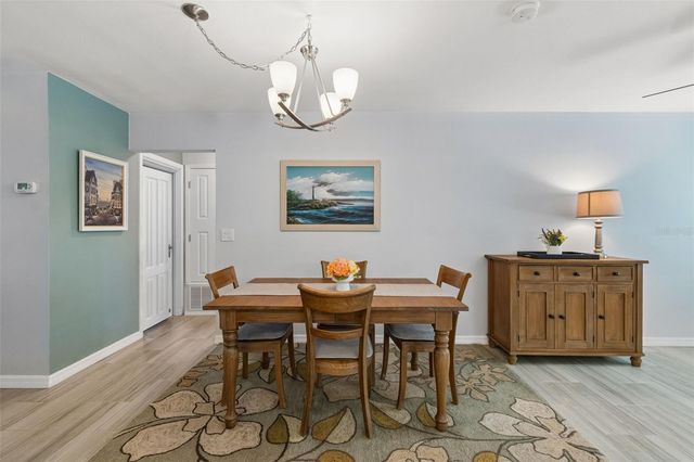 4323 PINE MEADOW TERRACE, Sarasota, FL 34233
