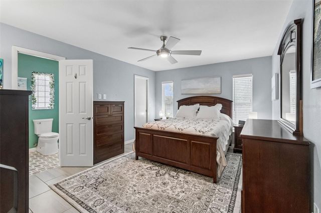4323 PINE MEADOW TERRACE, Sarasota, FL 34233