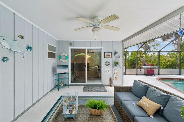 4323 PINE MEADOW TERRACE, Sarasota, FL 34233