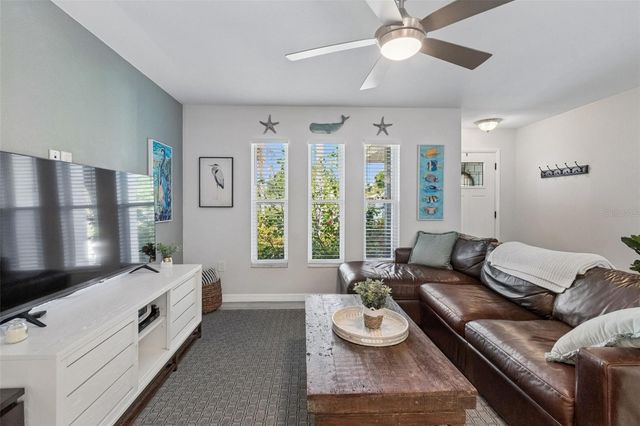 4323 PINE MEADOW TERRACE, Sarasota, FL 34233