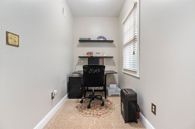 1310 Fairstead Ln, Squirrel Hill, PA 15217