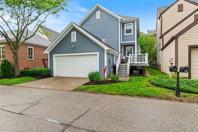 1310 Fairstead Ln, Squirrel Hill, PA 15217