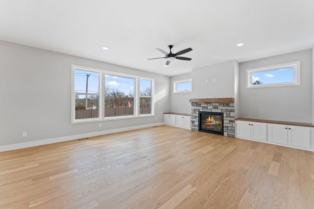 635 Parkside Court, Eagan, MN 55123