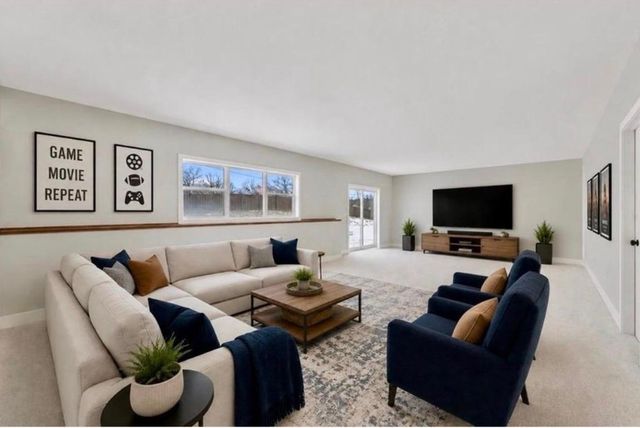 635 Parkside Court, Eagan, MN 55123
