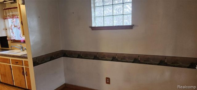 23466 Audrey Avenue, Warren, MI 48091