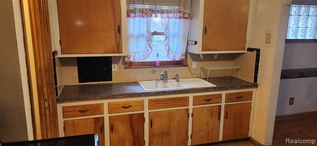 23466 Audrey Avenue, Warren, MI 48091