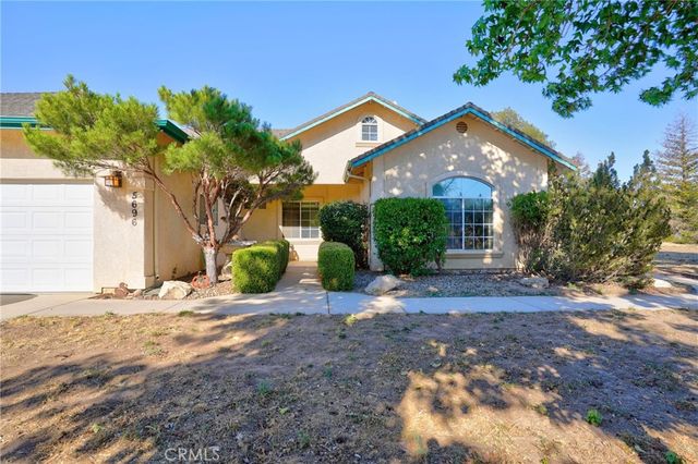 5696 Loma Real, Paso Robles, CA 93446