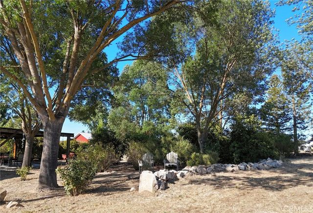 5696 Loma Real, Paso Robles, CA 93446