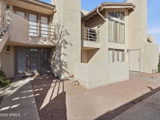 1832 N 52ND Street 104, Phoenix, AZ 85008