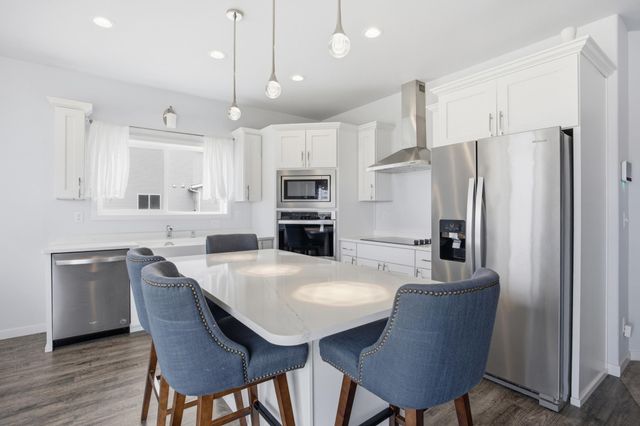 4756 34th Street S, Fargo, ND 58104