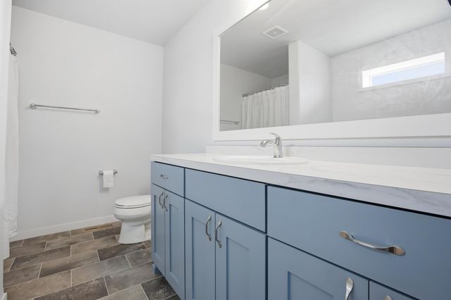 4756 34th Street S, Fargo, ND 58104