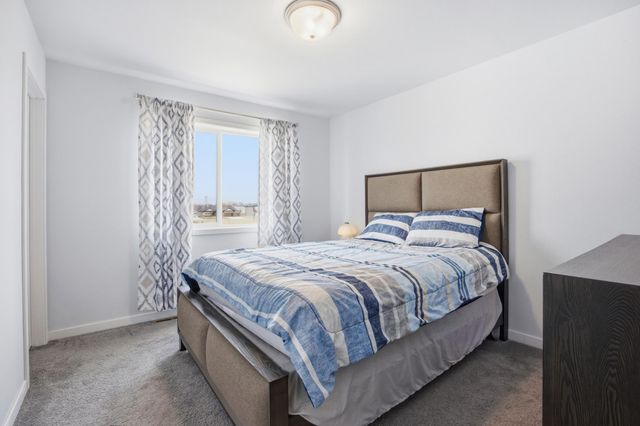 4756 34th Street S, Fargo, ND 58104