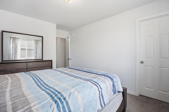 4756 34th Street S, Fargo, ND 58104