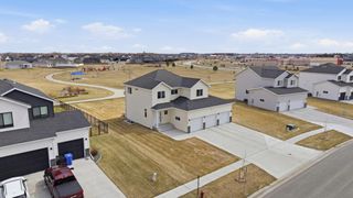 4756 34th Street S, Fargo, ND 58104