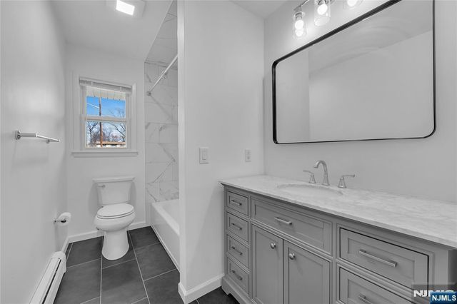 203 Snedeker Place, Northvale, NJ 07647