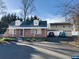 203 Snedeker Place, Northvale, NJ 07647