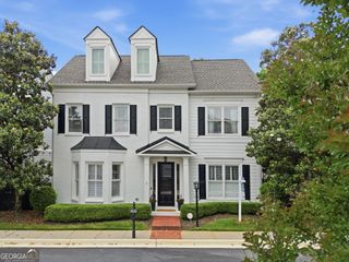 590 Kendemere Pointe, Roswell, GA 30075