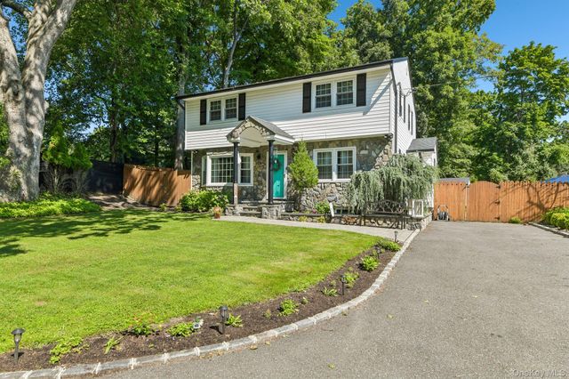 103 Harvard Avenue, Smithtown, NY 11787