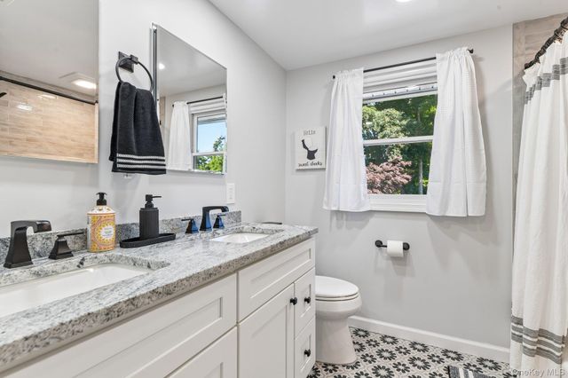 103 Harvard Avenue, Smithtown, NY 11787