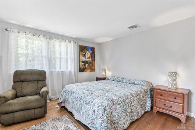 103 Harvard Avenue, Smithtown, NY 11787