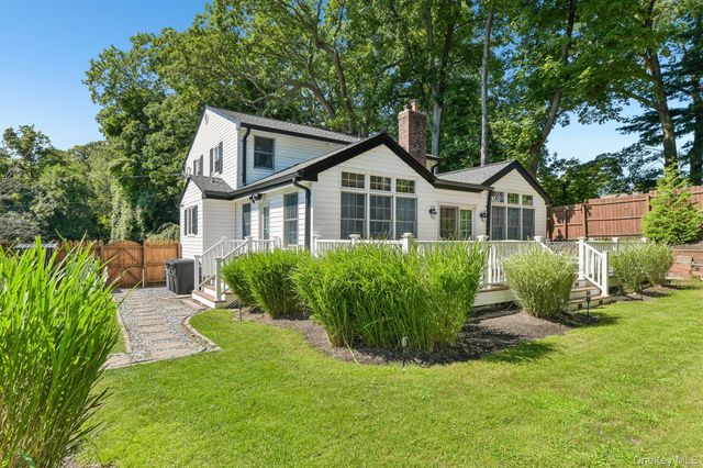 103 Harvard Avenue, Smithtown, NY 11787