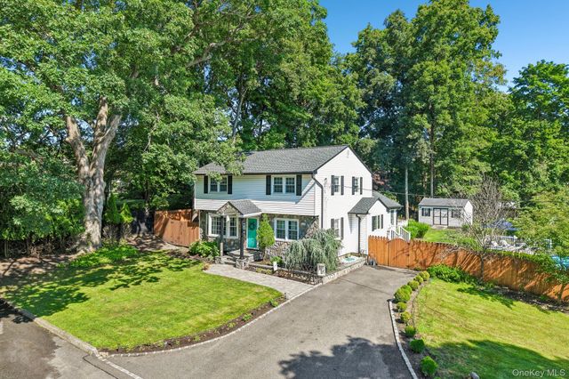 103 Harvard Avenue, Smithtown, NY 11787