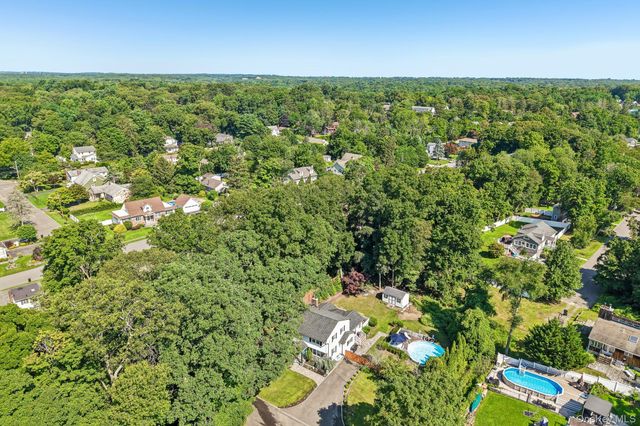 103 Harvard Avenue, Smithtown, NY 11787