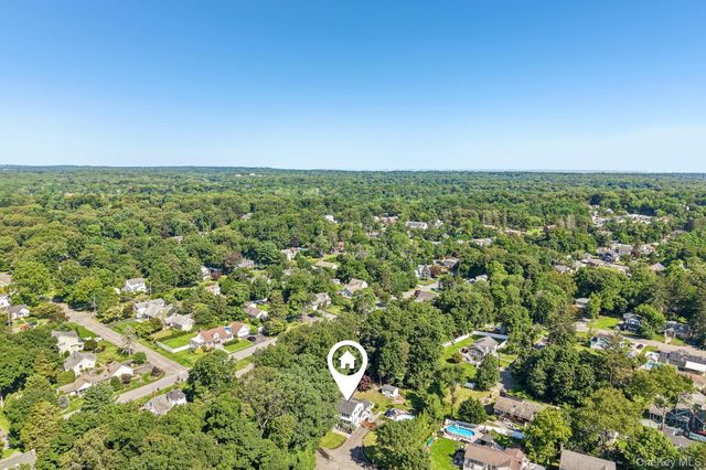 103 Harvard Avenue, Smithtown, NY 11787