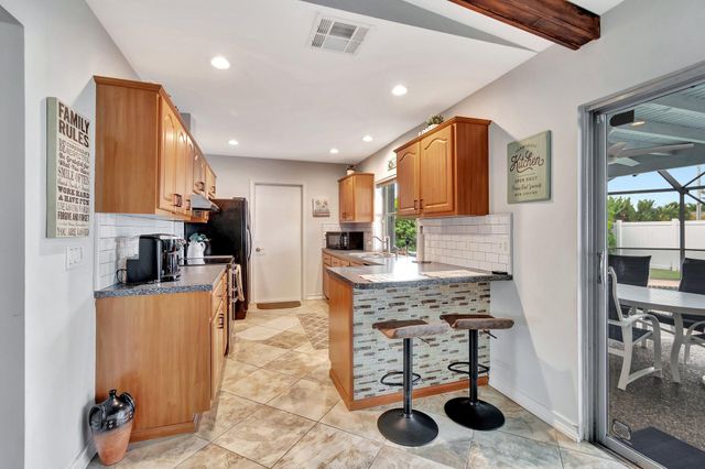 577 SW 24th Avenue, Boynton Beach, FL 33435