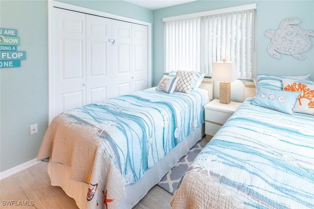 270 Naples Cove DR 3506, Naples, FL 34110