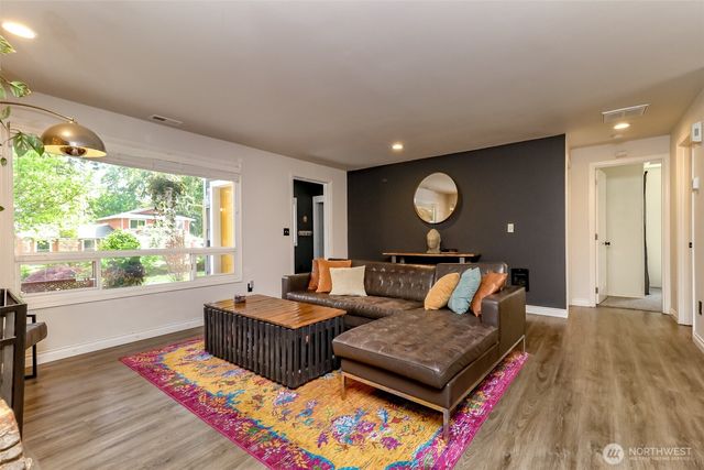 9021 Dolly Madison Street SW, Lakewood, WA 98498