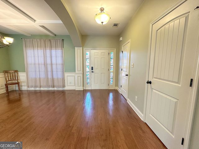 130 Hamilton Lake Drive, Lagrange, GA 30241