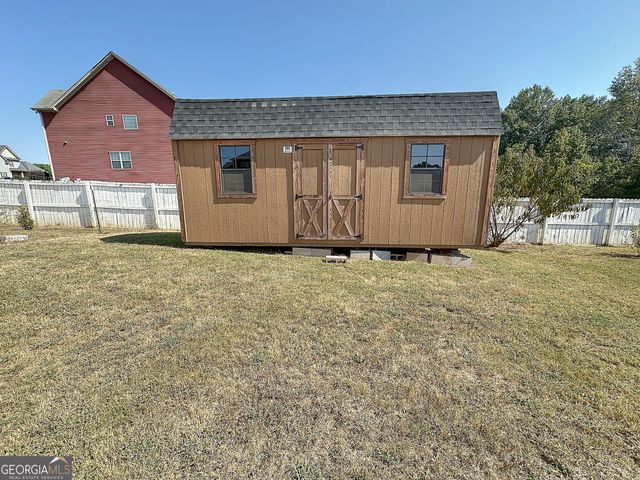 130 Hamilton Lake Drive, Lagrange, GA 30241