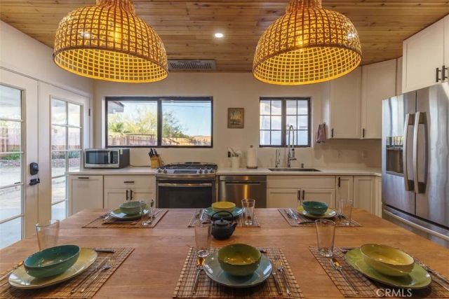 61680 Valley View Drive, Joshua Tree, CA 92252