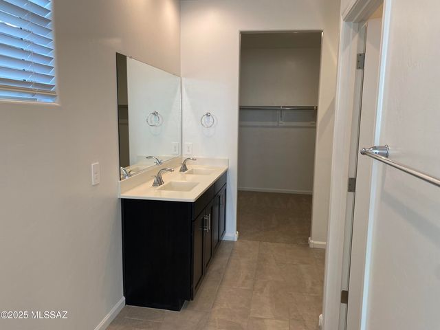 9745 W Larson Street, Marana, AZ 85658