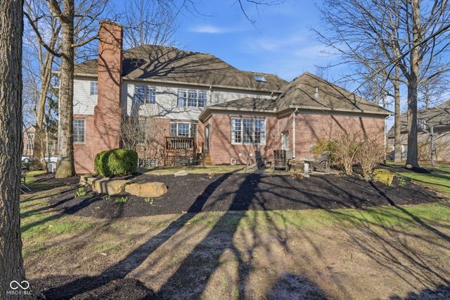 5291 Woodfield Drive S, Carmel, IN 46033