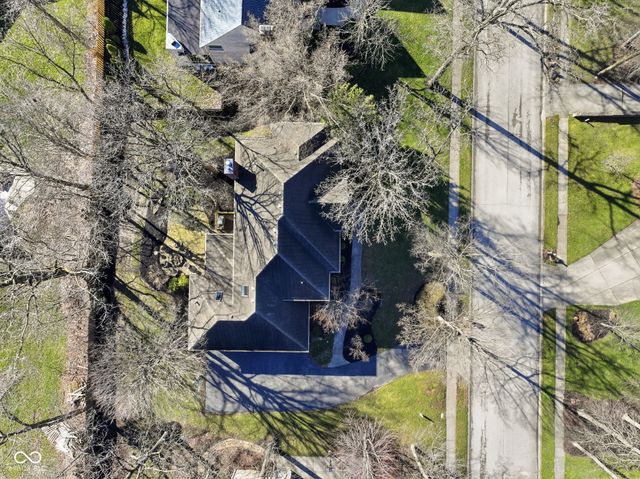 5291 Woodfield Drive S, Carmel, IN 46033