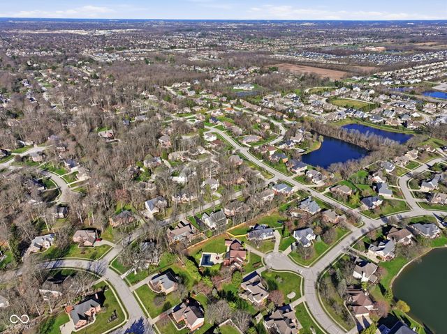 5291 Woodfield Drive S, Carmel, IN 46033