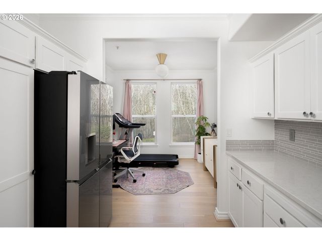 10253 Nw WILSHIRE Ln, Portland, OR 97229