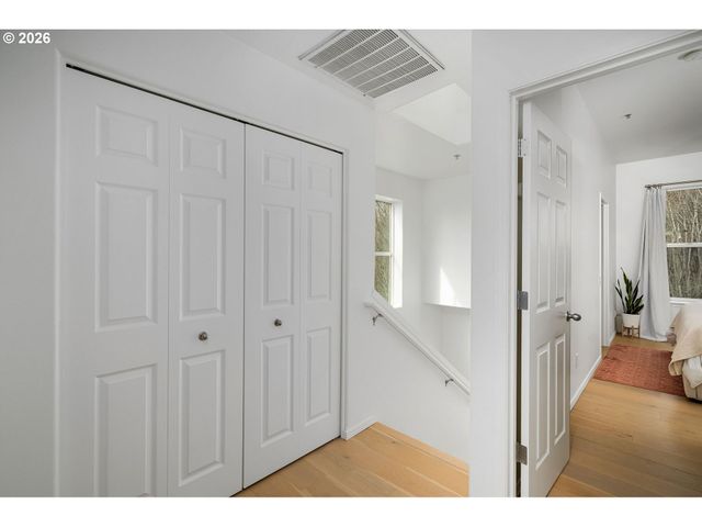 10253 Nw WILSHIRE Ln, Portland, OR 97229